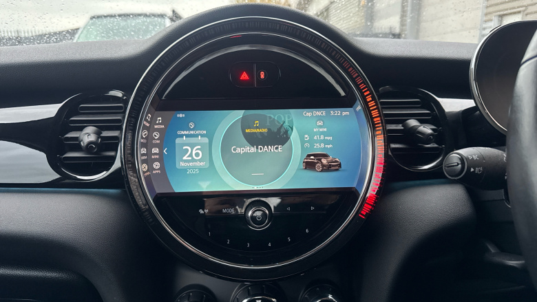 MINI Hatchback 1.5 Cooper Classic 3dr Auto Petrol Hatchback